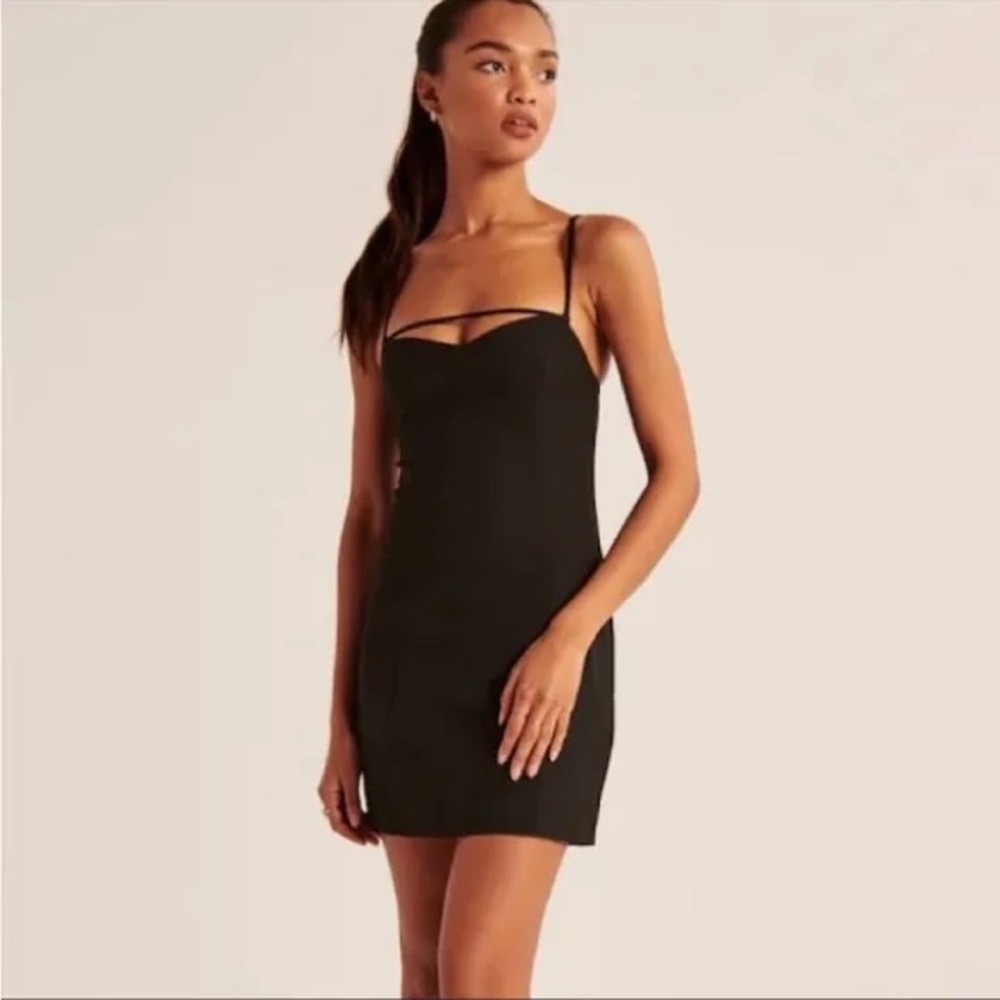 Abercrombie 90’s Little Black Dress in Black